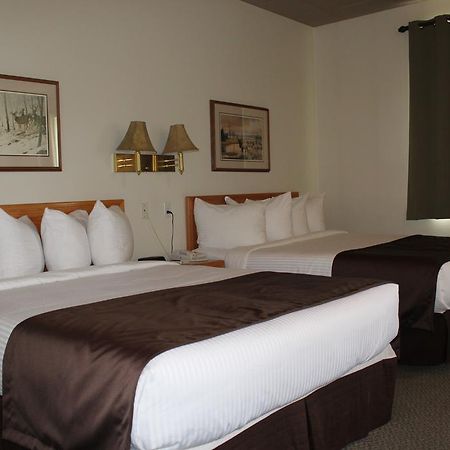 Walking Eagle Inn & Lodge Rocky Mountain House Buitenkant foto