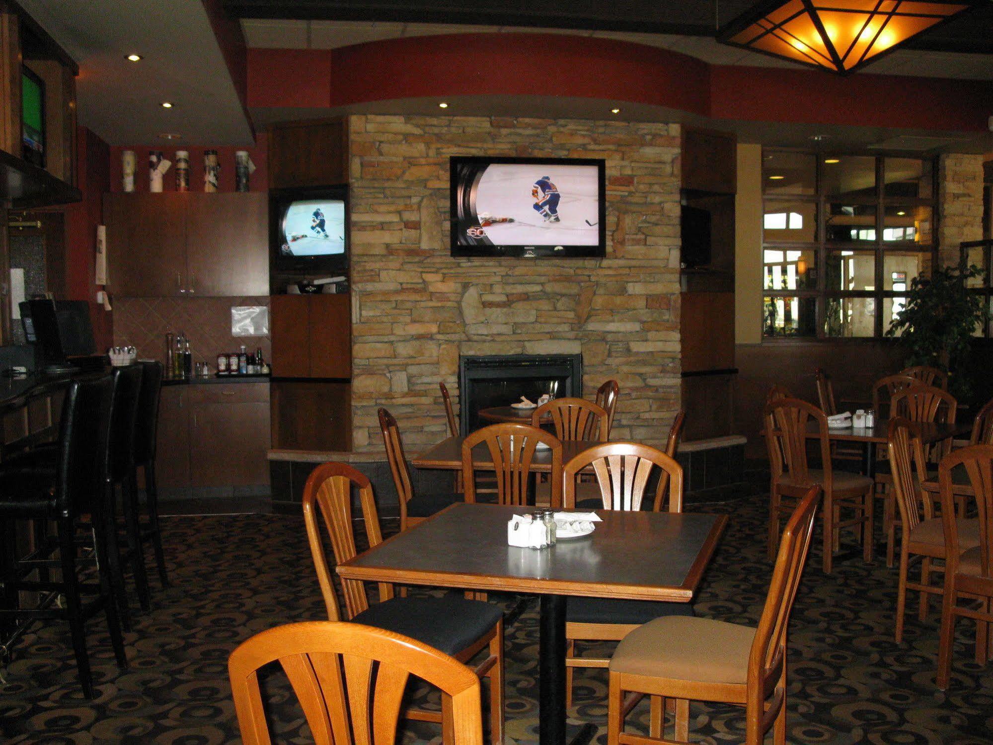 Walking Eagle Inn & Lodge Rocky Mountain House Buitenkant foto